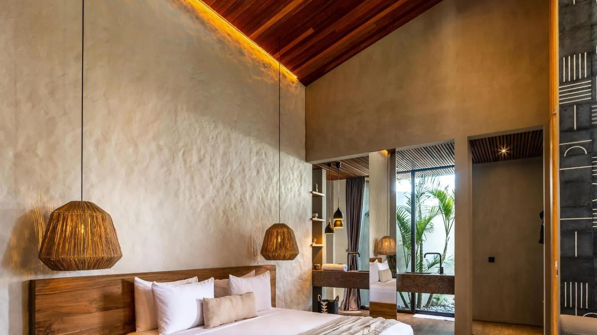 House Of Winds Complex - Luxury 6Br Tropical Oasis 2X3Br Villas In Canggu Kerobokan