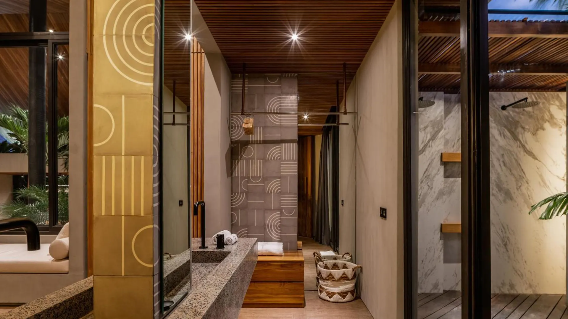 House Of Winds Complex - Luxury 6Br Tropical Oasis 2X3Br Villas In Canggu Kerobokan  Indonesia