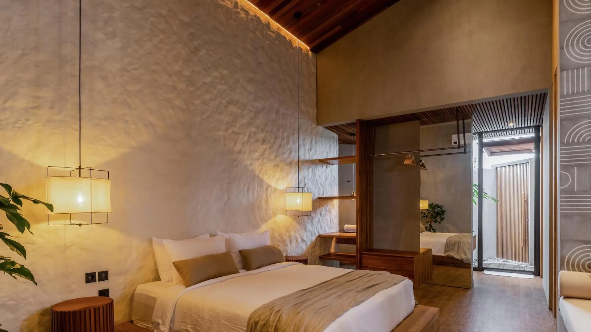 House Of Winds Complex - Luxury 6Br Tropical Oasis 2X3Br Villas In Canggu Kerobokan
