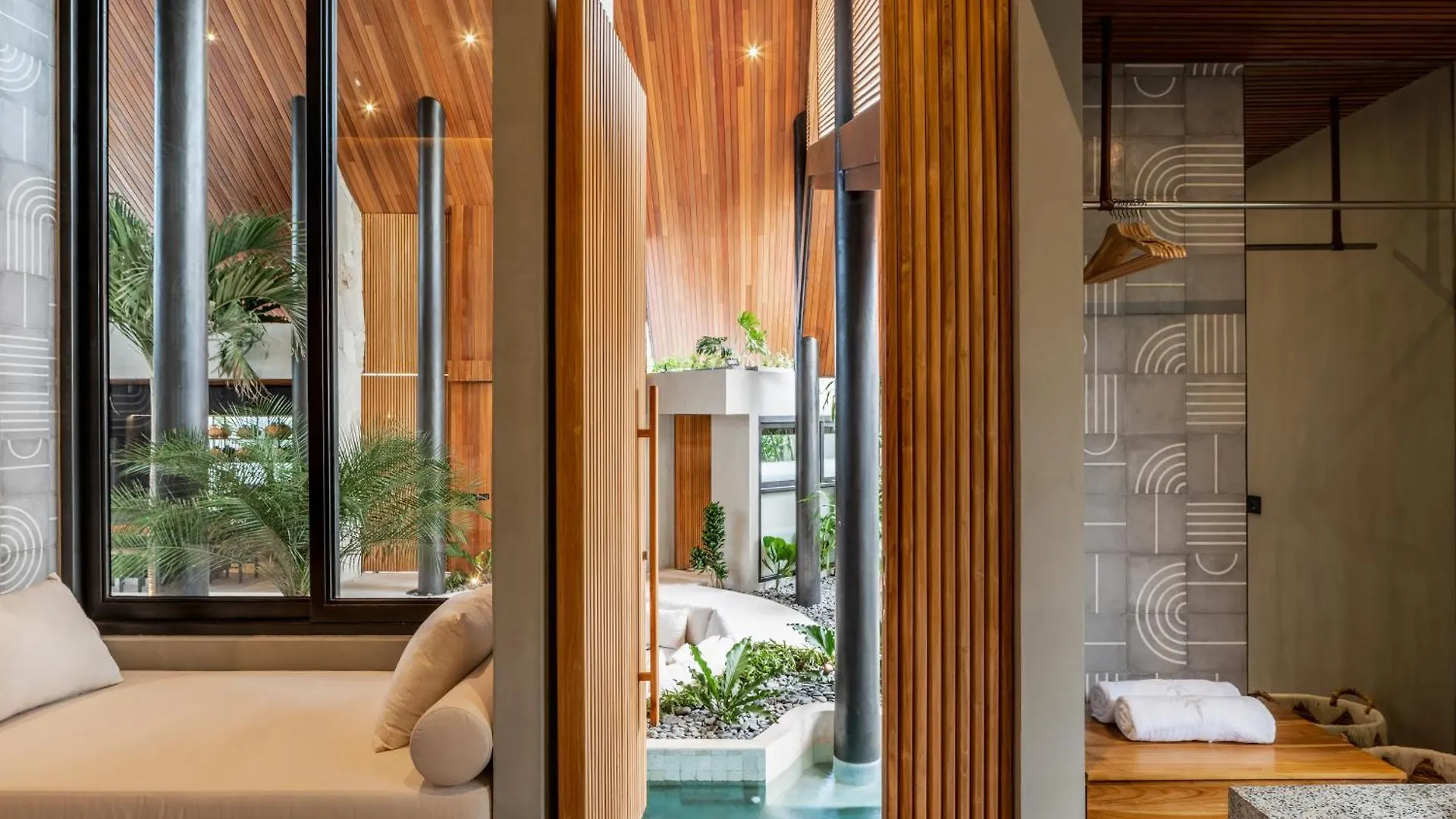 House Of Winds Complex - Luxury 6Br Tropical Oasis 2X3Br Villas In Canggu Kerobokan Indonésie