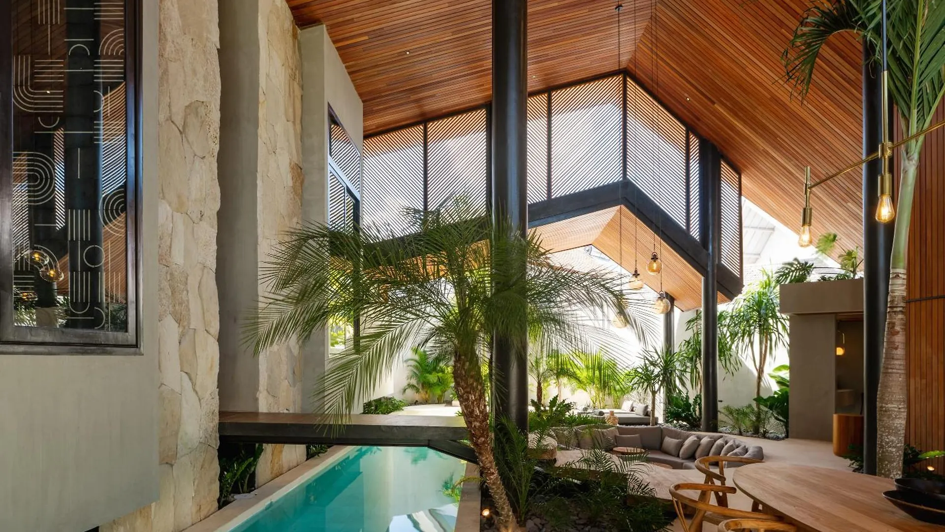 House Of Winds Complex - Luxury 6Br Tropical Oasis 2X3Br Villas In Canggu Kerobokan Indonésie