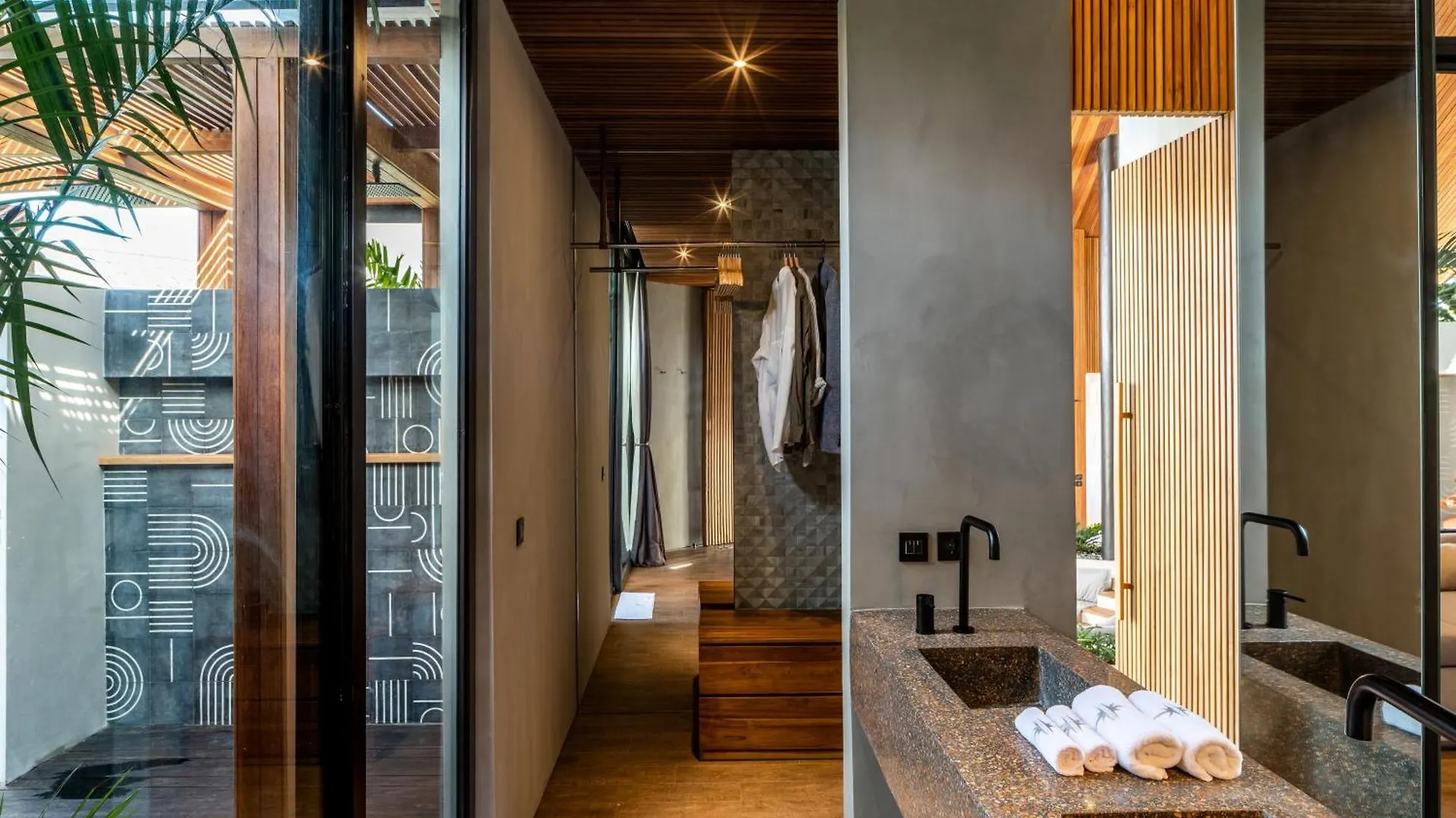 House Of Winds Complex - Luxury 6Br Tropical Oasis 2X3Br Villas In Canggu Kerobokan